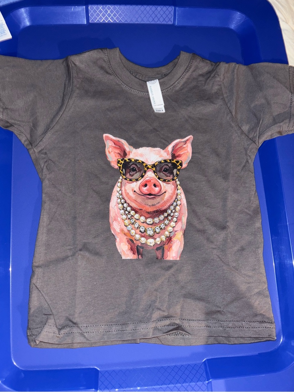 Gray Tee with Pink Pig Wearing Sunglasses and Pearls
